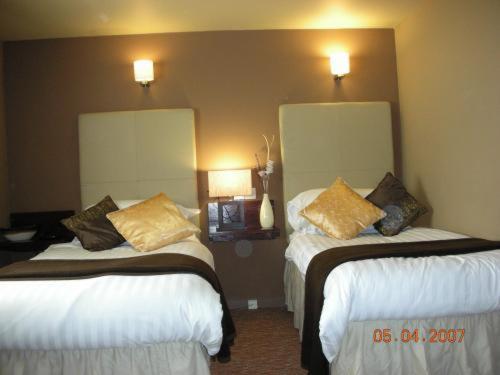 The White House Hotel Telford Room photo